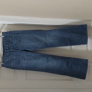 Banana Republic boot cut women's jeans, size 8.
